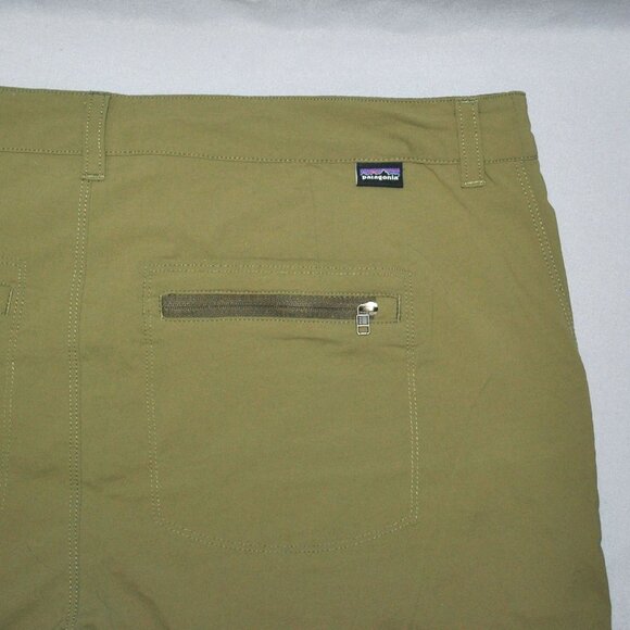 Patagonia Worn Wear Shorts Women's Size 12 Green - Picture 8 of 11